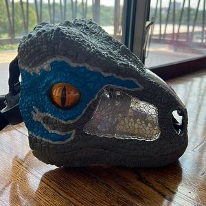 Jurassic World Velociraptor Blue Chomp 'n Roar Electronic Mask